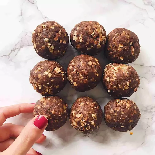 No Bake Banana Protein Balls Recipe