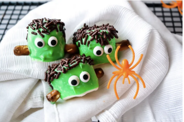 Marshmallow Frankenstein Treats Marshmallow Frankenstein Treats