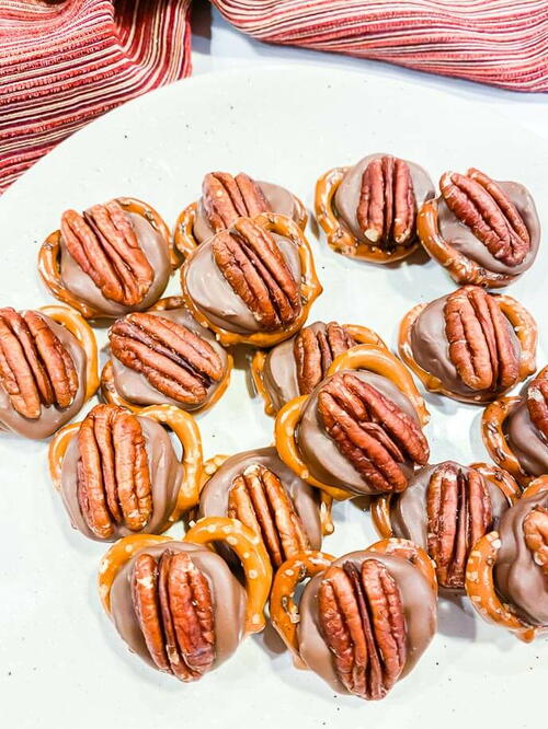 Rolo Pretzel Bites Rolo Pretzel Bites