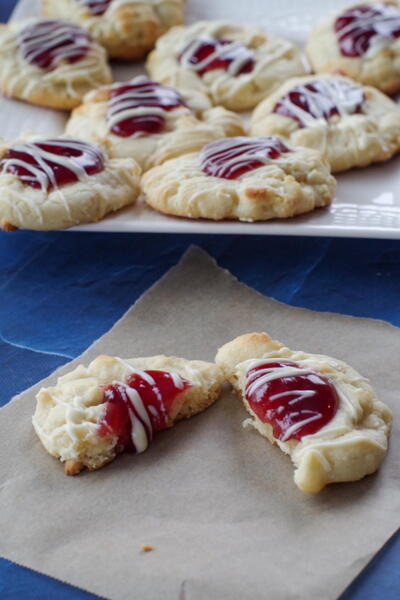 White Chocolate Raspberry Cookies White Chocolate Raspberry Cookies