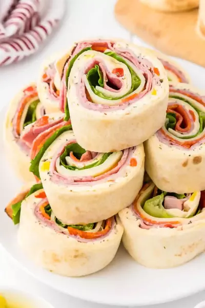 Easy Italian Pinwheels Easy Italian Pinwheels