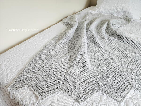 Herringbone Single Crochet Ripple Blanket