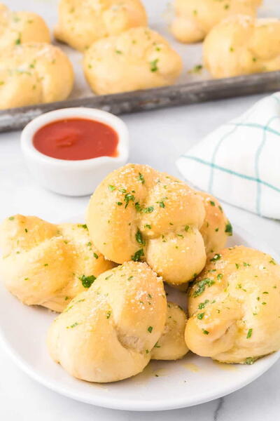 Homemade Garlic Knots Homemade Garlic Knots