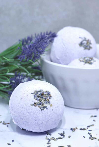 Relaxing Lavender Bath Bombs Relaxing Lavender Bath Bombs