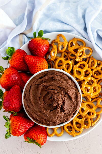Dark Chocolate Hummus Dark Chocolate Hummus