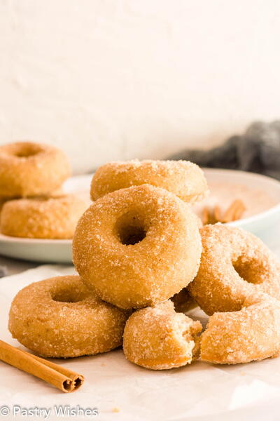 Cinnamon Sugar Donuts Cinnamon Sugar Donuts