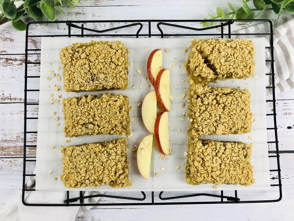 Apple Oatmeal Bars