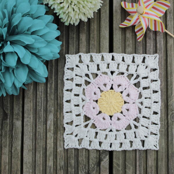 Hibiscus Granny Square Hibiscus Granny Square