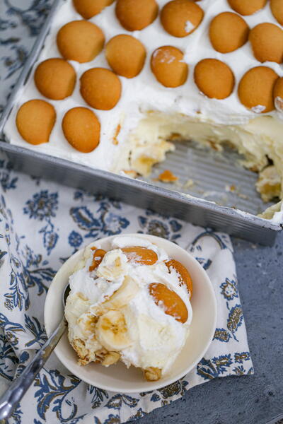 Easy Banana Layered Pudding Dessert