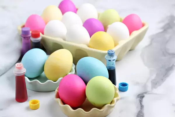 How To Dye Easter Eggs the Best Way