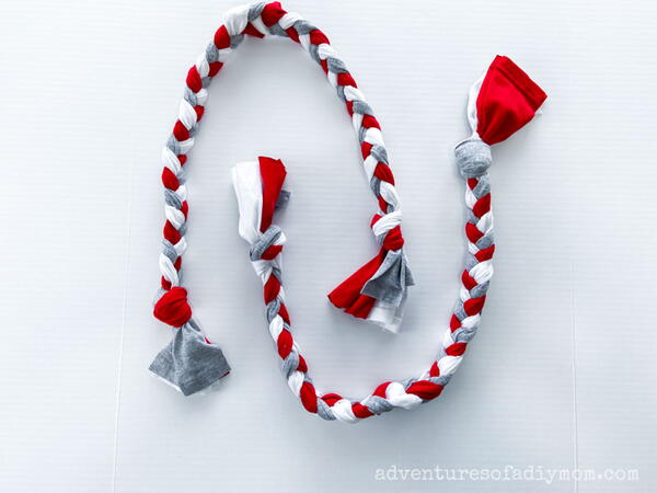 Easy Diy Dog Tug Toys Easy Diy Dog Tug Toys