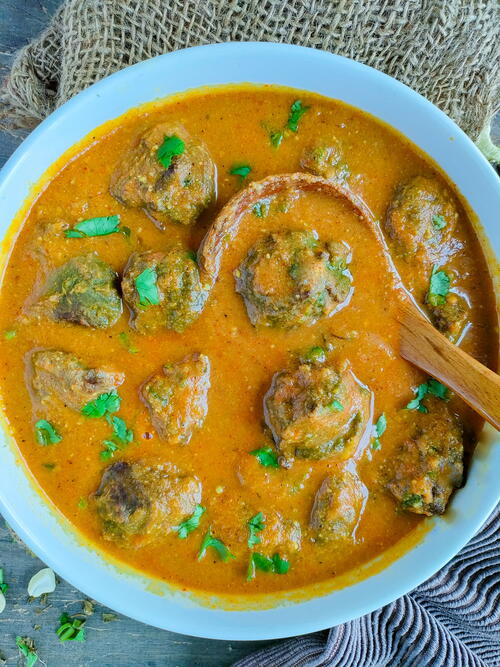 Healthy Palak Kofta Curry Recipe (without Paneer)