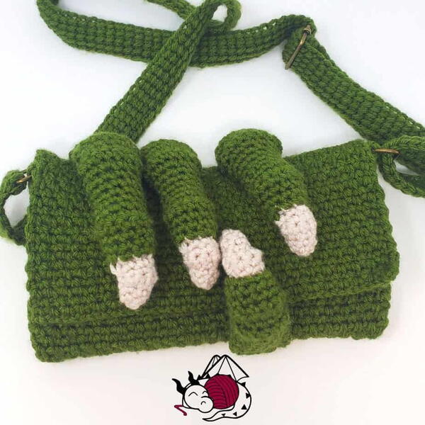 Dragon Claw Clutch Purse Dragon Claw Clutch Purse