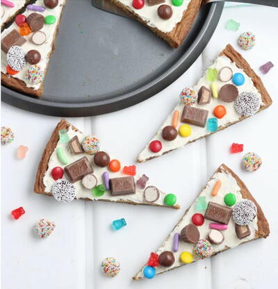 Easy Cookie Pizza Recipe