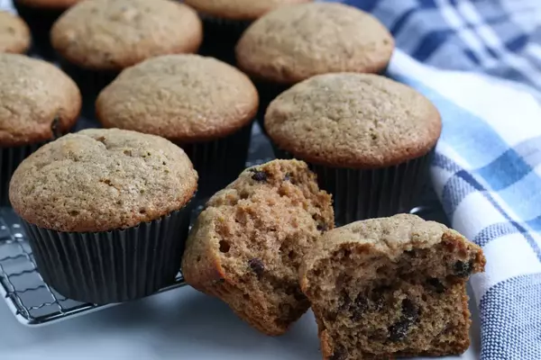 Healthy Applesauce Muffins Healthy Applesauce Muffins