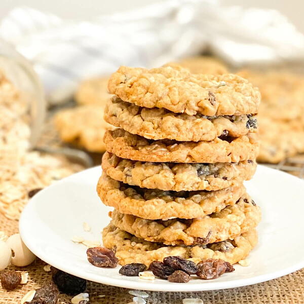 Soft And Chewy Oatmeal Raisin Cookies Soft And Chewy Oatmeal Raisin Cookies