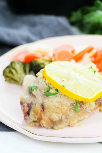 Creamy Lemon Pepper Chicken Thighs Creamy Lemon Pepper Chicken Thighs