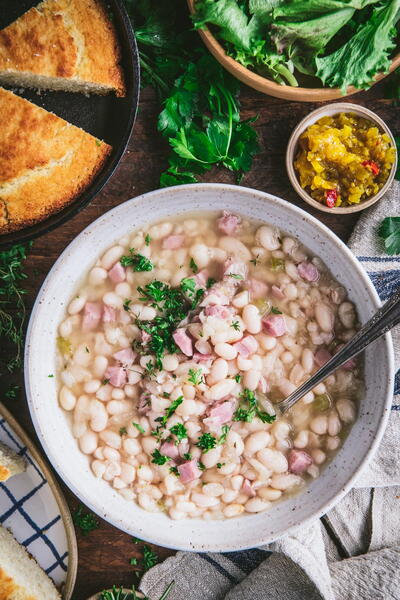 Old-fashioned Southern Ham And Beans