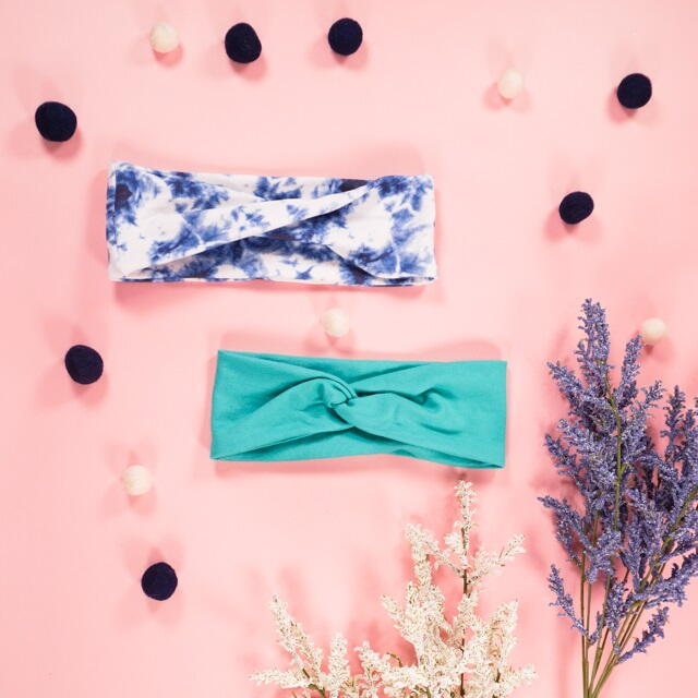 How to Sew a Twisted Headband in Two Ways How to Sew a Twisted Headband in Two Ways