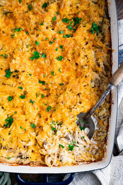 Dump-and-bake Cheesy Chicken And Rice