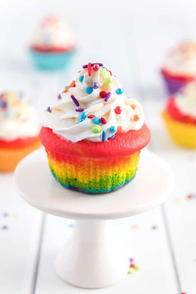 Rainbow Cupcakes Rainbow Cupcakes