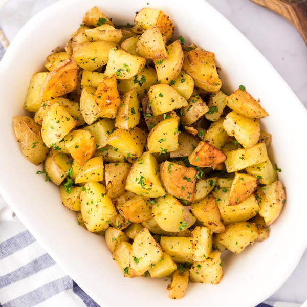Garlic Roasted Potatoes Garlic Roasted Potatoes