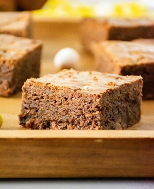 Simple Mini Egg Brownies Simple Mini Egg Brownies