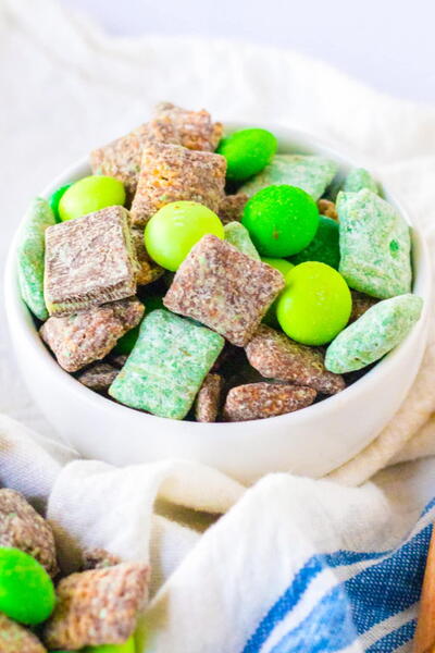Mint Muddy Buddies mint Puppy Chow Mint Muddy Buddies (mint Puppy Chow!)
