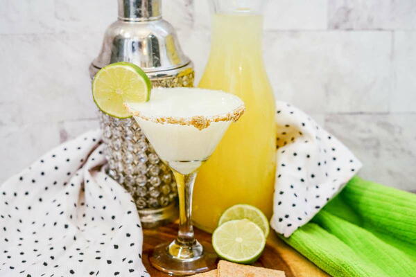 Easy Key Lime Martini Recipe Easy Key Lime Martini Recipe