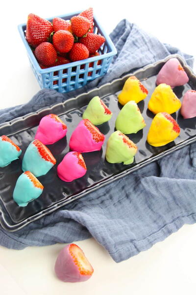 Easter Chocolate Covered Strawberries Easter Chocolate Covered Strawberries