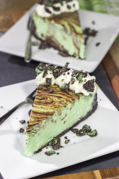 Chocolate Grasshopper Cheesecake Chocolate Grasshopper Cheesecake