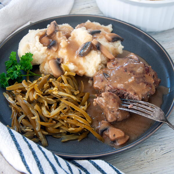 Homemade Salisbury Steak With Mushroom Gravy Homemade Salisbury Steak With Mushroom Gravy
