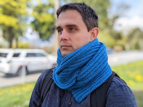 Classic Ribbed Crochet Scarf For Men