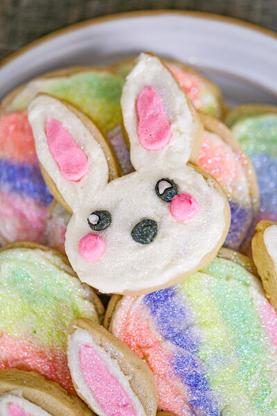 Cute Easter Bunny Sugar Cookies Cute Easter Bunny Sugar Cookies