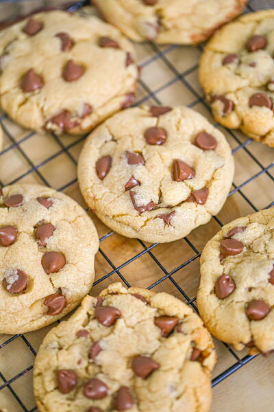Copycat Crumbl Chocolate Chip Cookies Recipe Copycat Crumbl Chocolate Chip Cookies Recipe