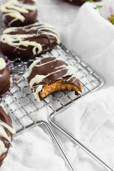 Homemade Peanut Butter Eggs Homemade Peanut Butter Eggs