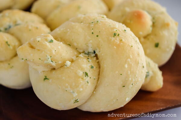 Garlic Knots Garlic Knots