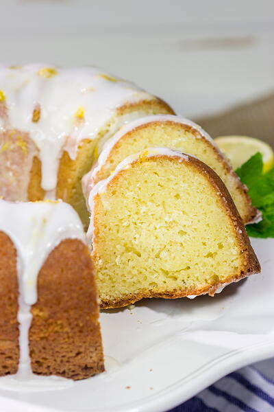 Lemon Pound Cake Lemon Pound Cake