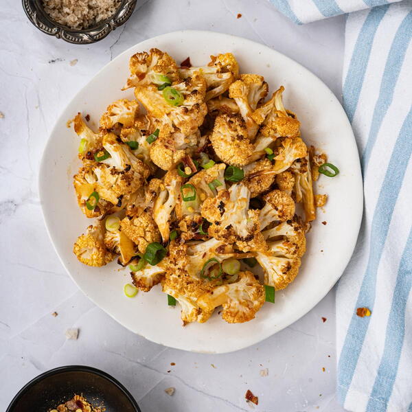 Maple Sriracha Roasted Cauliflower Maple Sriracha Roasted Cauliflower