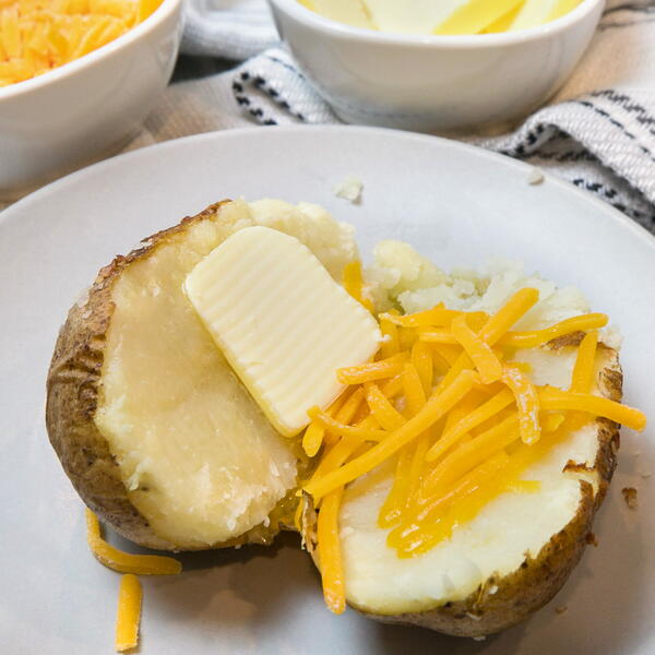 Air Fryer Baked Potatoes Air Fryer Baked Potatoes