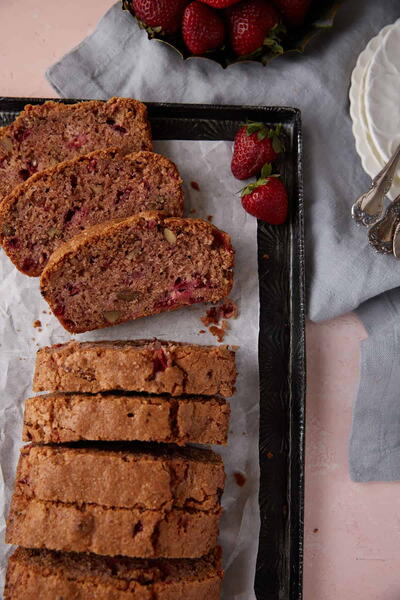 Strawberry Bread Strawberry Bread