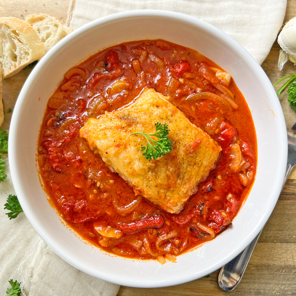 Rioja-style Cod Fish In A Delicious Sauce Easy Traditional Recipe Rioja-style Cod Fish In A Delicious Sauce | Easy & Traditional Recipe