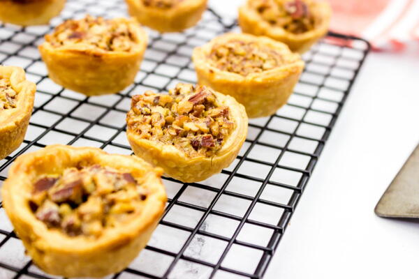 Mini Pecan Tarts Mini Pecan Tarts