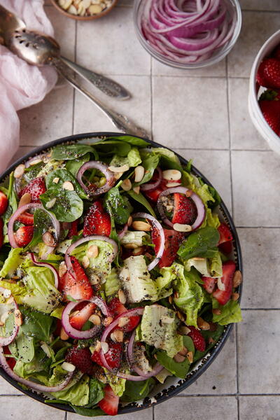 Strawberry Spinach Salad Strawberry Spinach Salad