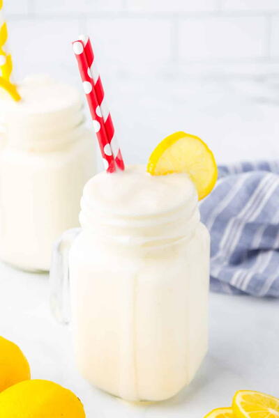 Frosted Lemonade copycat Chick-fil-a Frosted Lemonade (copycat Chick-fil-a)