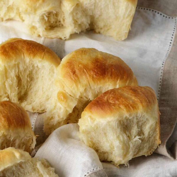 Soft And Fluffy Yeast Rolls Soft And Fluffy Yeast Rolls