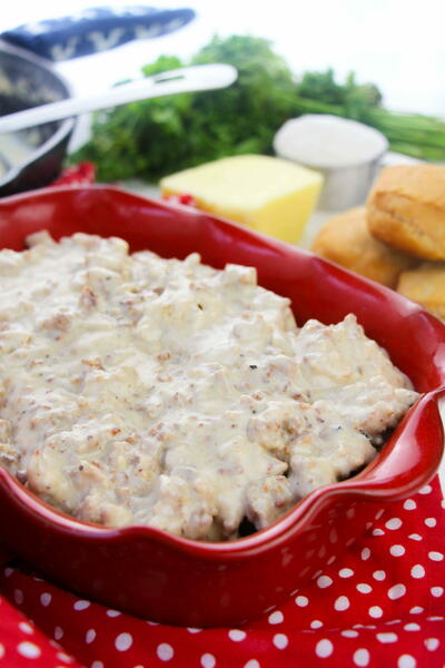 Homemade Country Gravy With Sausage Homemade Country Gravy With Sausage