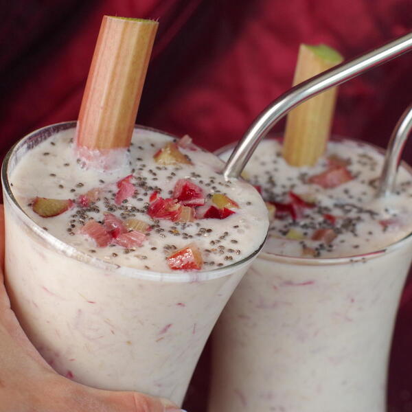 Rhubarb Smoothie Rhubarb Smoothie