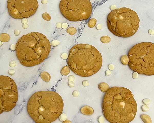 White Chocolate Macadamia Nut Cookies White Chocolate Macadamia Nut Cookies