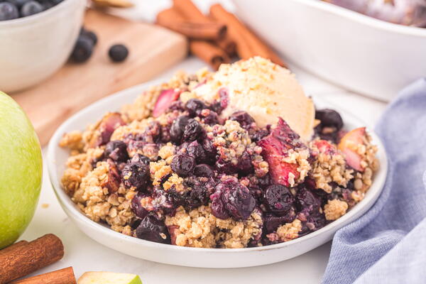 Apple Blueberry Crumble Apple Blueberry Crumble